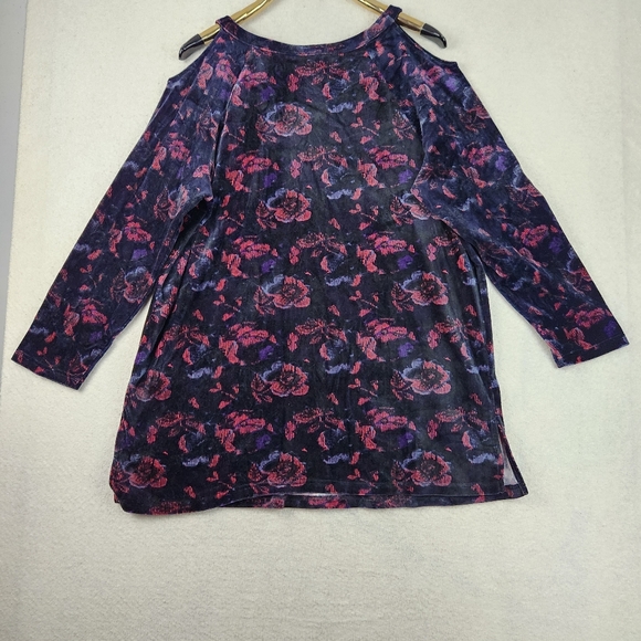 Woman Within Womens Size Medium Blue Floral Cold Shoulder Velour Sweater Top - Picture 10 of 10
